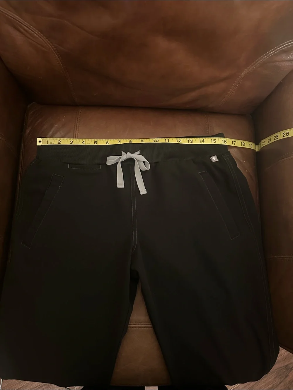 FIGS | “Tansen” Black 5 Pocket Scrub Joggers - Men’s Medium